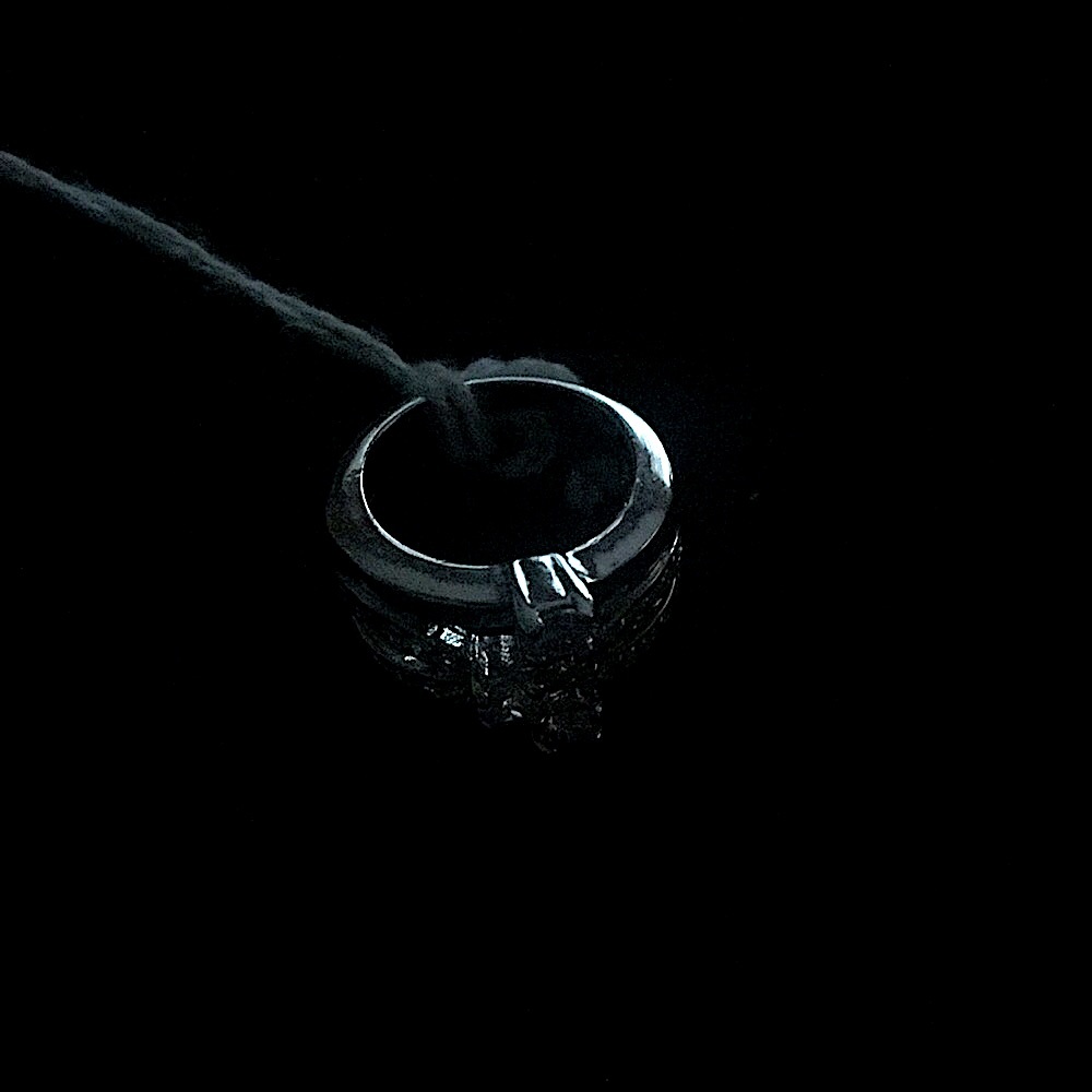 14KG Simulated Diamond Ring Size 6